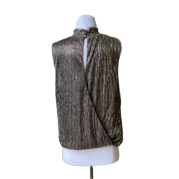 BANANA REPUBLIC Gold Brown Metallic
Shimmer Faux Wrap Sleeveless Blouse. XL. - Picture 3 of 5
